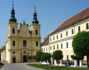 Kostel Nanebevzetí Panny Marie s piaristickou kolejí, 298x235, 41.14 KB