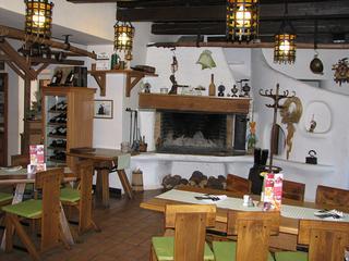 Hotel a restaurace U Vychopňů