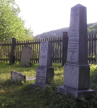 židovský hřbitov_Brumov.jpg