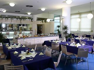 C:\Documents and Settings\manaskova\Plocha\jidelna.jpg