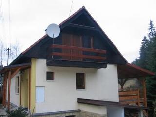 chalupa Pluskoveček.jpg