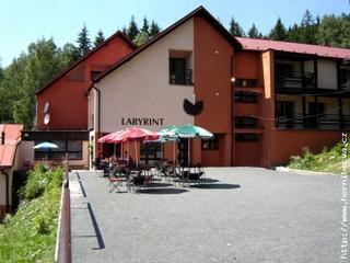 C:\Documents and Settings\Lucie\Dokumenty\Obrázky\hotel labyrint.jpg