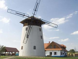 Areál Bukovanský mlýn.jpg