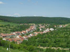 Uhřice_celkovy_pohled.jpg
