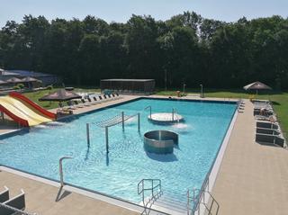 Koupaliště Bojkovice.jpg