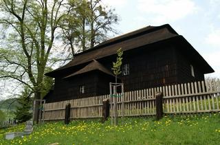 toleranční evangelický kostel ve Velké Lhotě.jpg