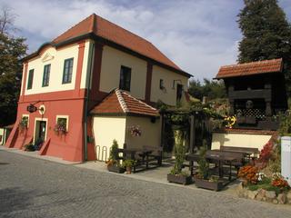 C:\Documents and Settings\Praktikant\Plocha\fOTOGRAFIE\Uherskohradišťsko\Historické památky\Uherské Hradiště\Mařatické vinné sklepy\P1010017.TIF